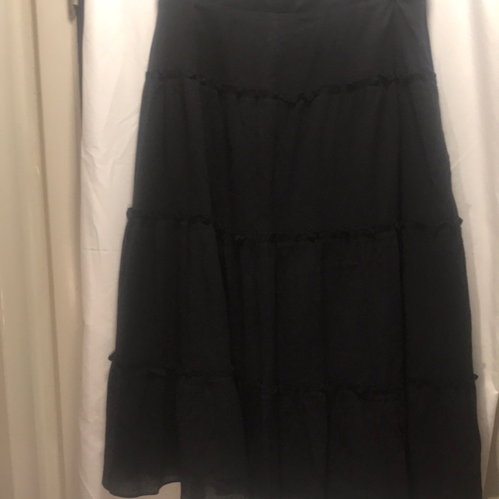 1.State Tiered Maxi Skirt